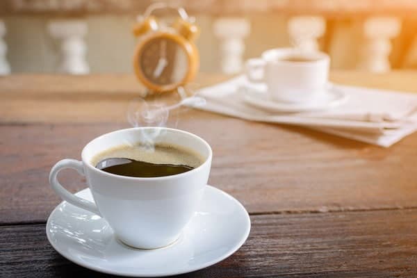 بعد از خوردن قهوه چه بخوریم | بهترین زمان خوردن قهوه برای لاغری نی نی سایت | بهترین زمان مصرف قهوه اسپرسو