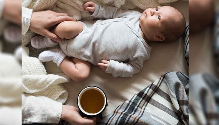 آیا قهوه شیر مادر را کم میکند | ایا خوردن قهوه باعث بی خوابی نوزاد میشود | خوردن قهوه بعد از زایمان سزارین