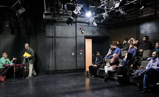 مسعود فروتن: تئاتر را جوانان در این سرزمین حفظ کرده‌اند