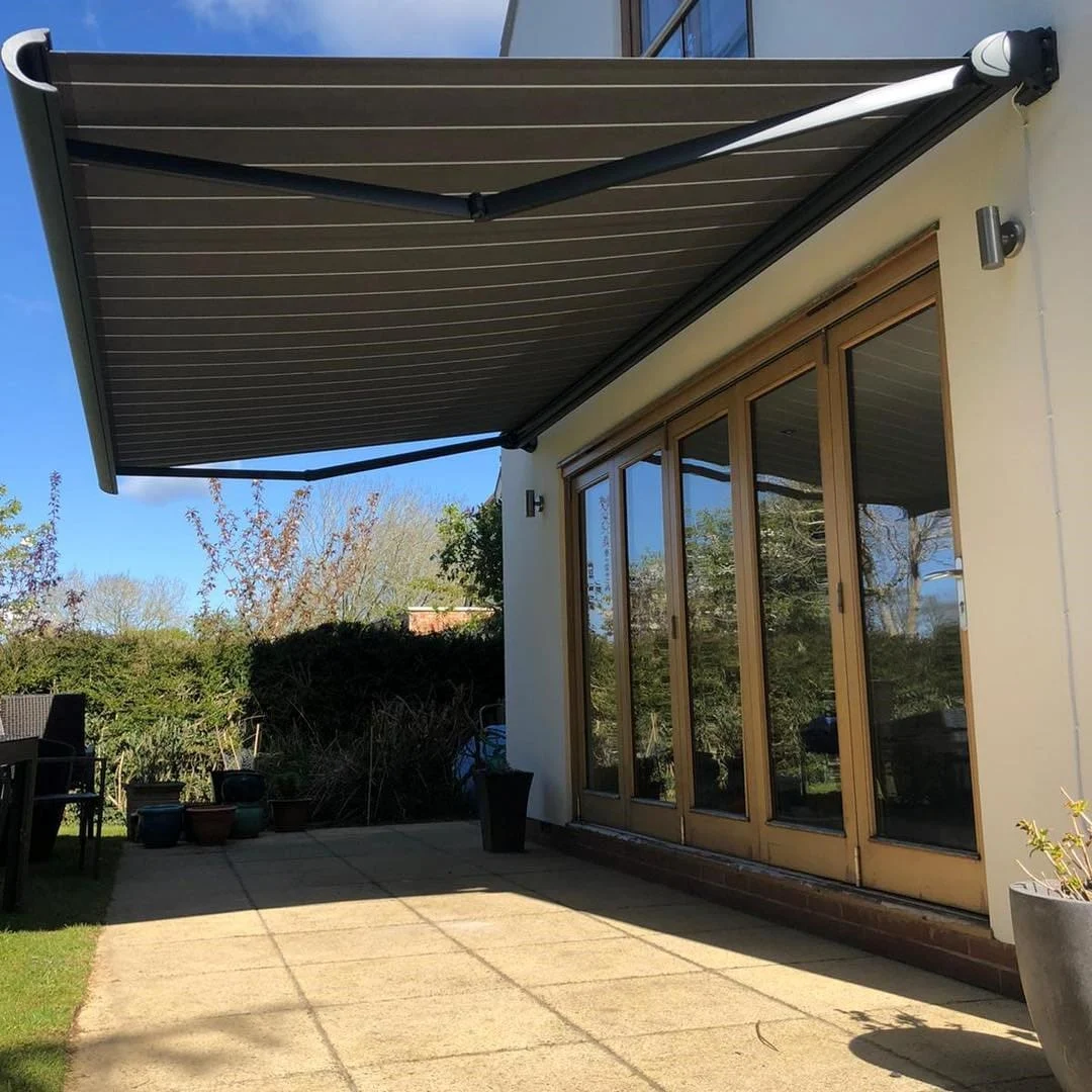 What should be considered to choose the right color of the canopy?