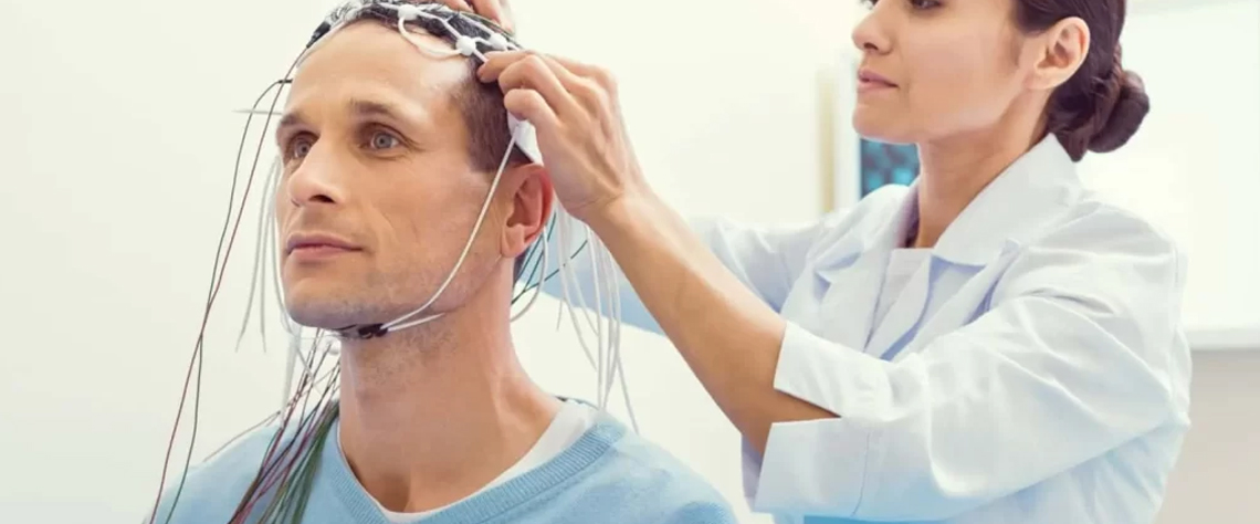 نقش چکاپ منظم در پیشگیری از بیماری‌های مغزی