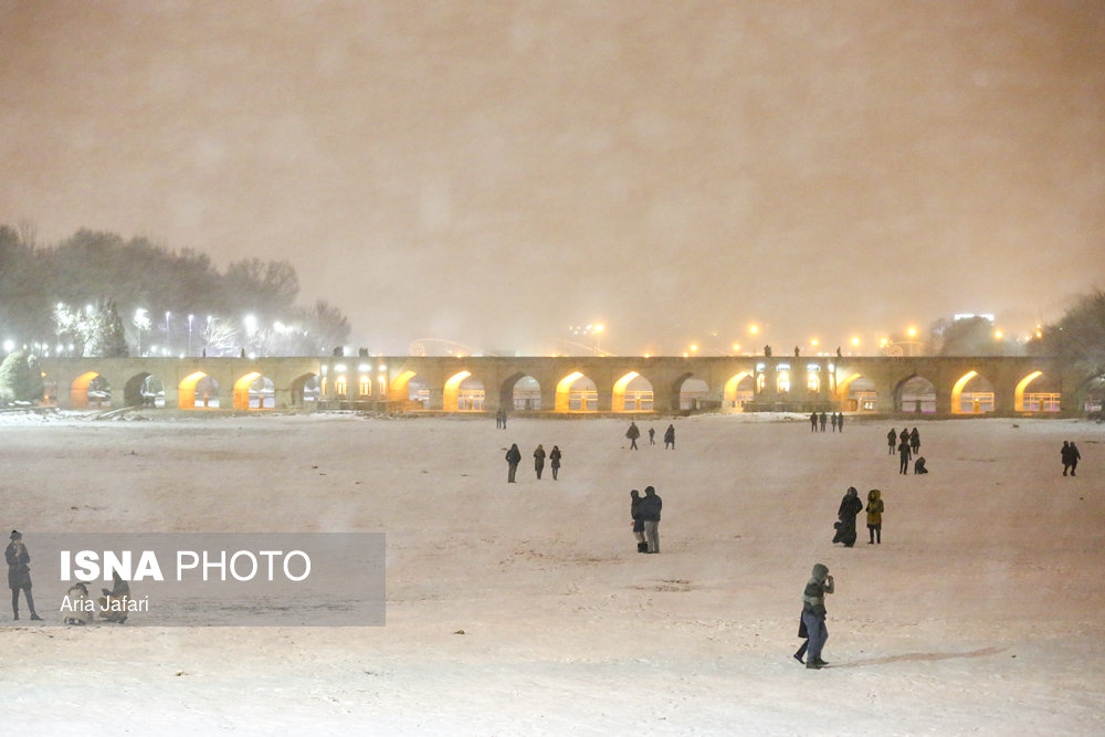 موج سرد قطبی و بارشی جدید در راه اصفهان