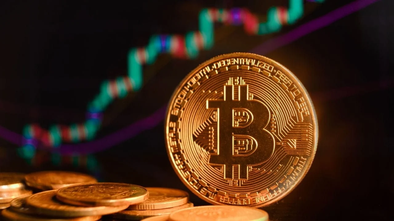 واکنش بیت کوین به تحولات اقتصادی جهان