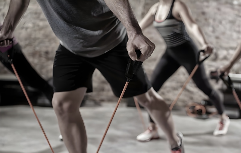 چگونه تمرینات مقاومتی می‌ توانند باکتری‌ های روده را بازسازی کنند؟